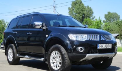 Mitsubishi Pajero Sport 2011