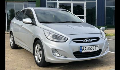 Hyundai Accent 2013