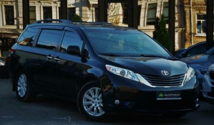 Toyota Sienna 2013