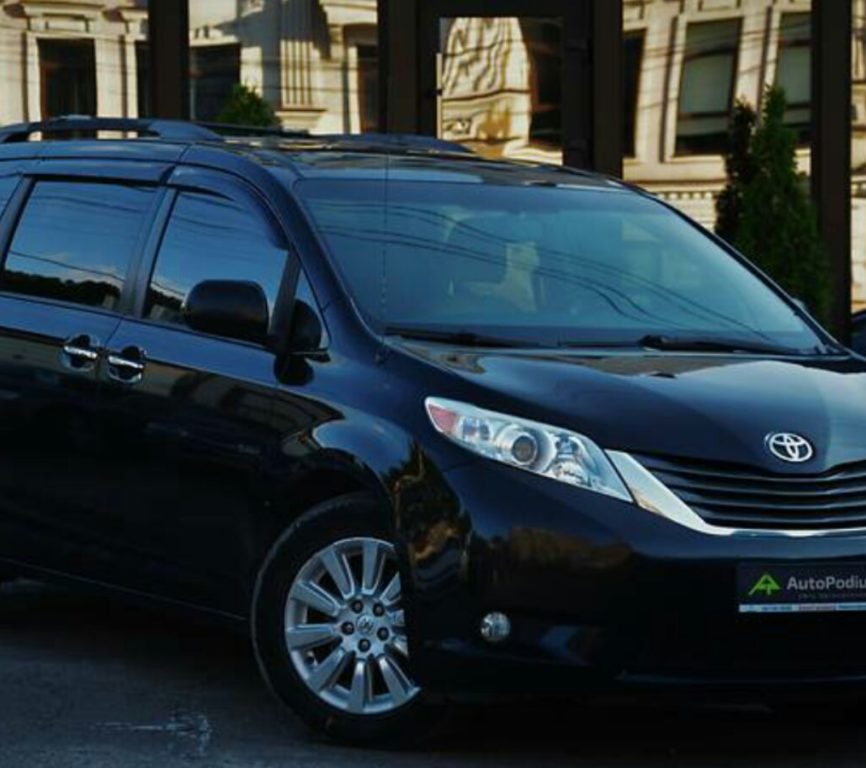 Toyota Sienna 2013