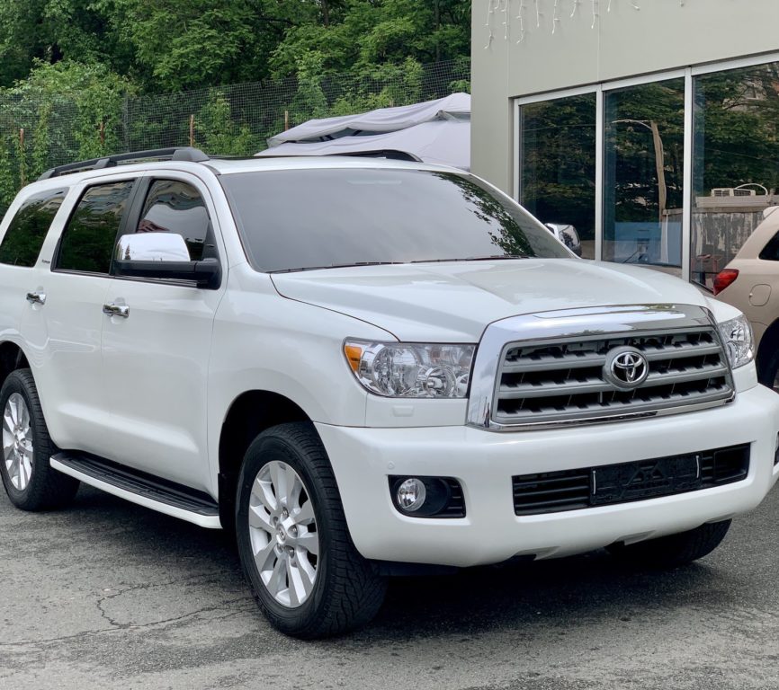 Toyota Sequoia 2017