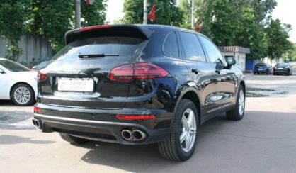 Porsche Cayenne 2016