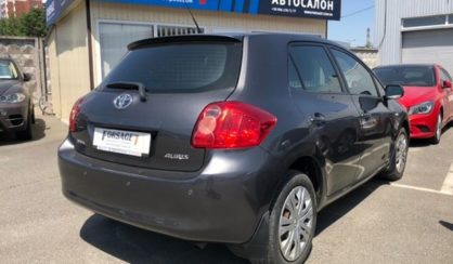 Toyota Auris 2008