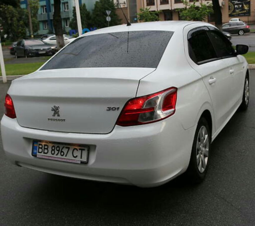 Peugeot 301 2013