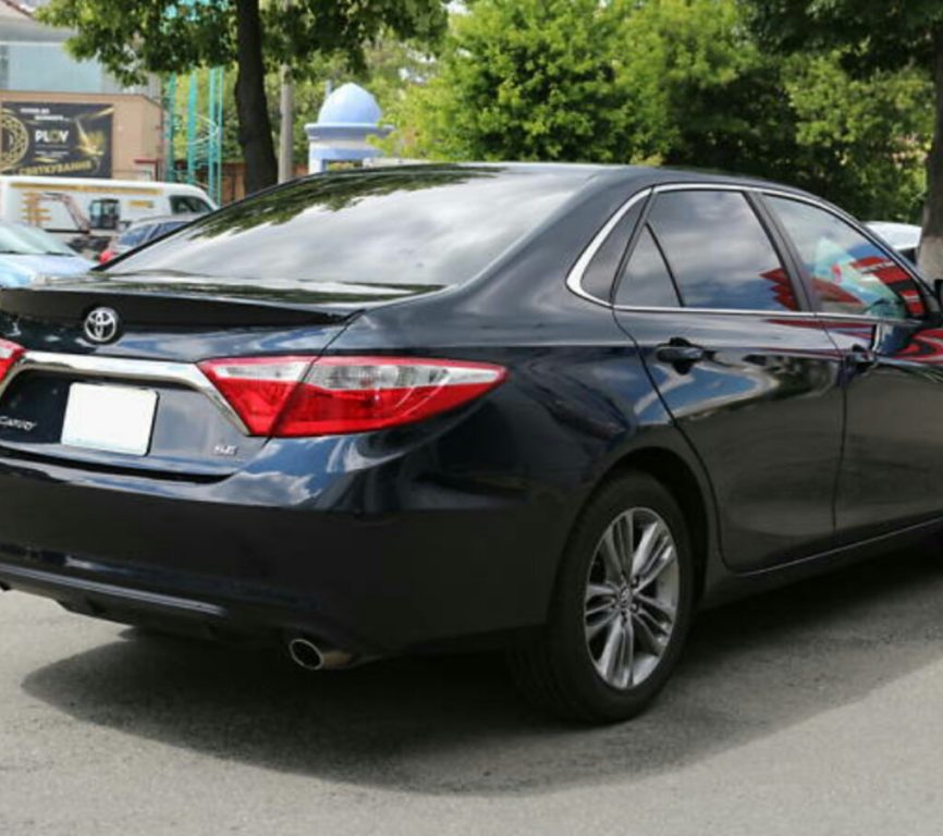 Toyota Camry 2017