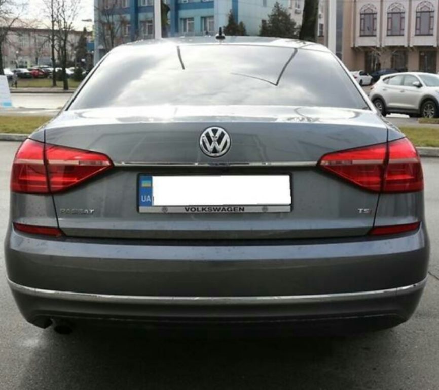 Volkswagen Passat B8 2016