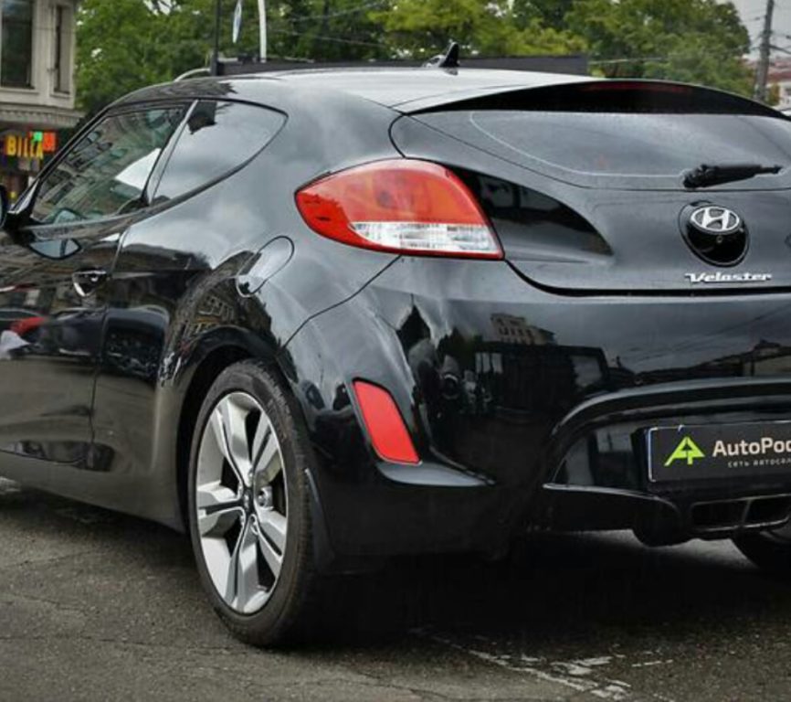 Hyundai Veloster 2012