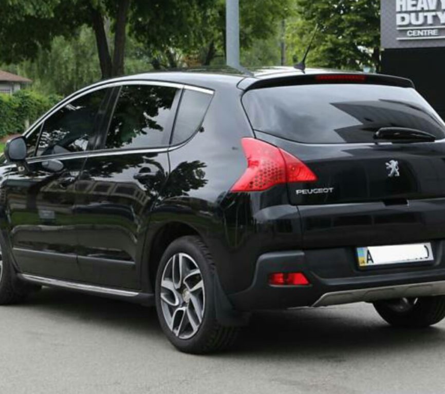 Peugeot 3008 2011