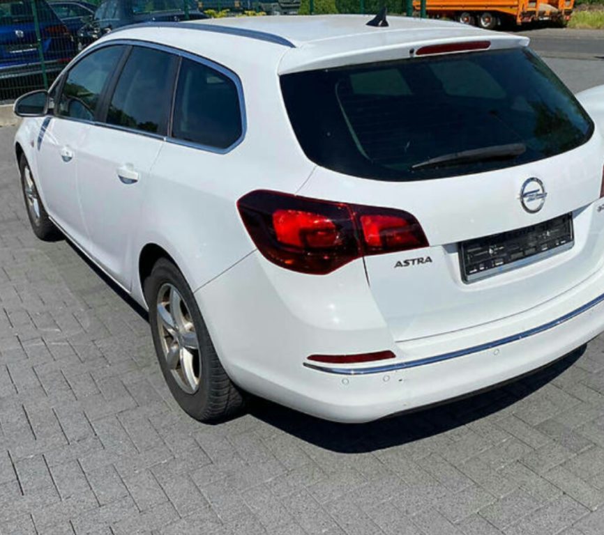 Opel Astra J 2015