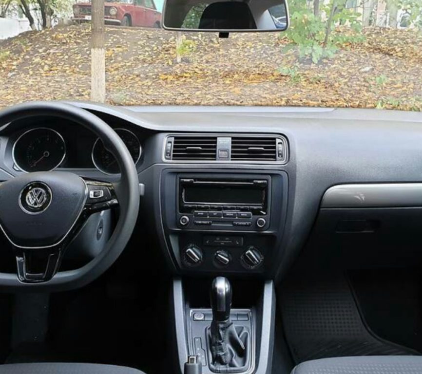 Volkswagen Jetta 2015