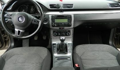 Volkswagen Passat B7 2011