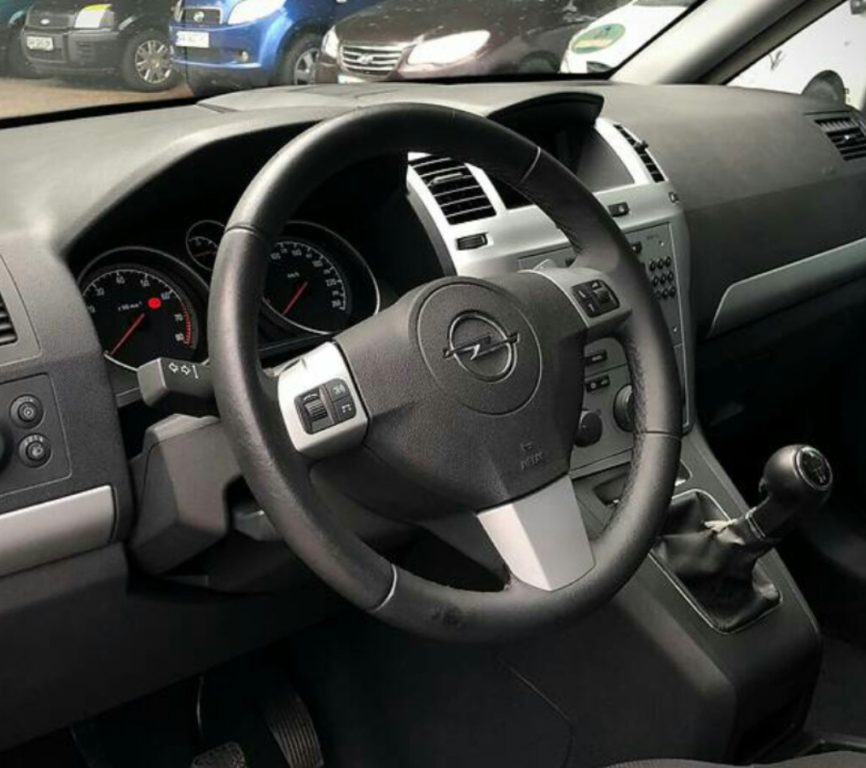 Opel Zafira 2009