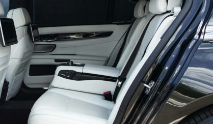 BMW 750 2013