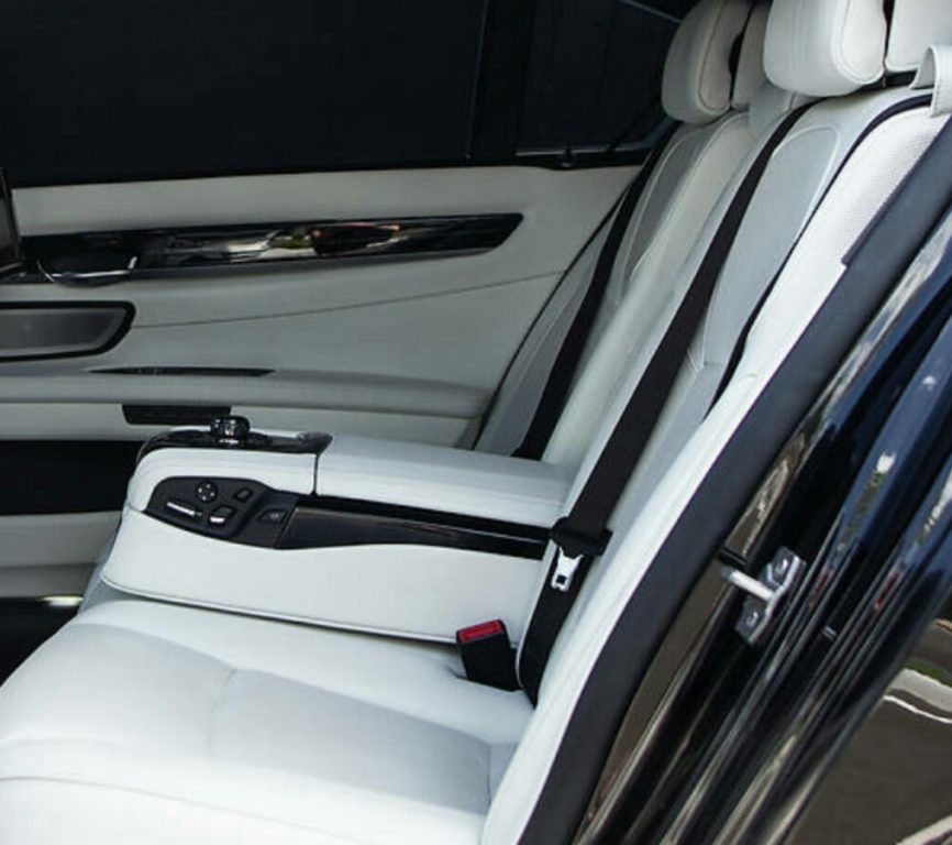 BMW 750 2013