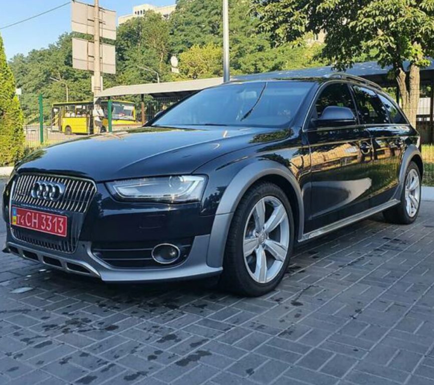 Audi A4 Allroad 2013