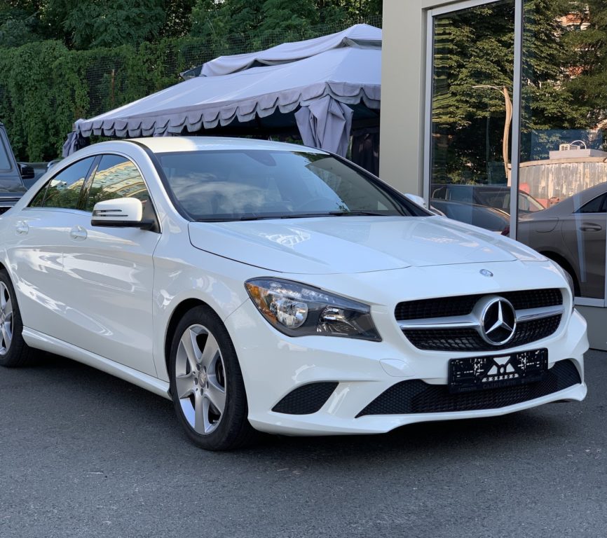 Mercedes-Benz CLA 250 2015