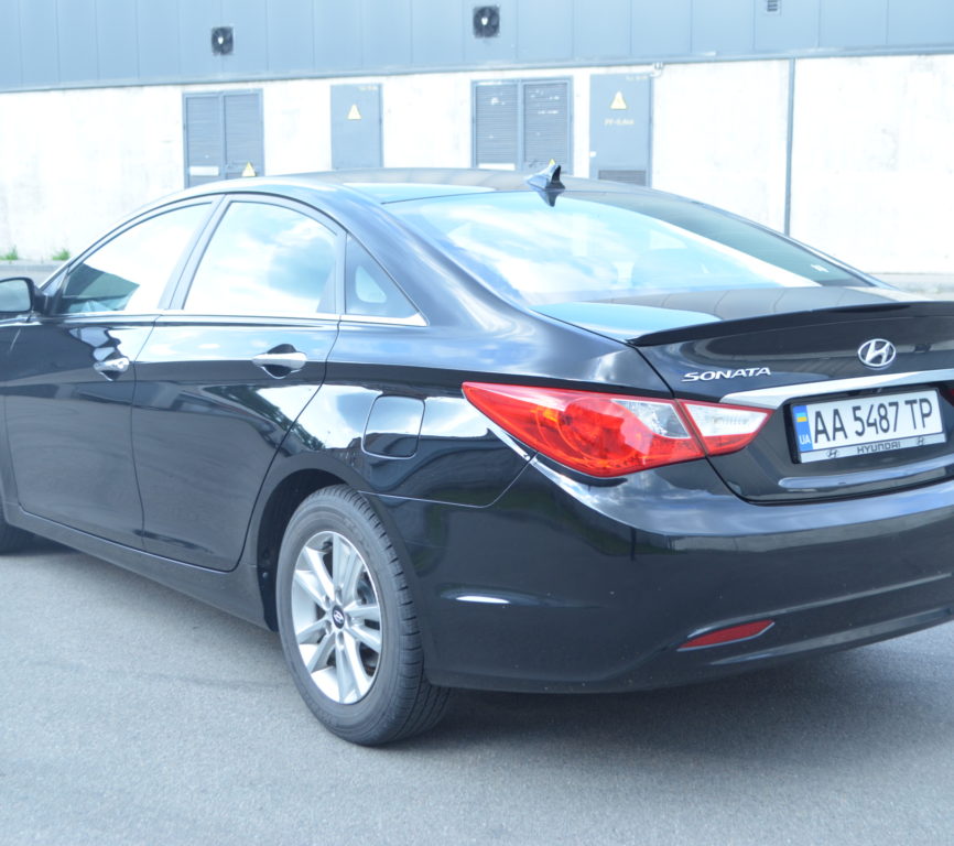 Hyundai Sonata 2011