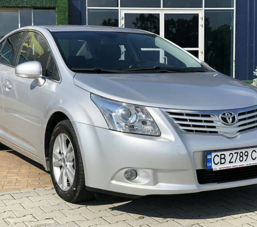 Toyota Avensis 2011