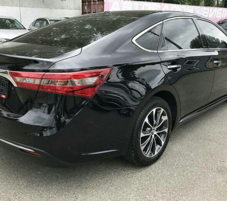 Toyota Avalon 2016