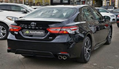 Toyota Camry 2018