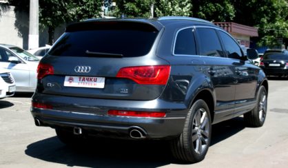 Audi Q7 2012