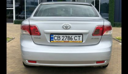 Toyota Avensis 2011