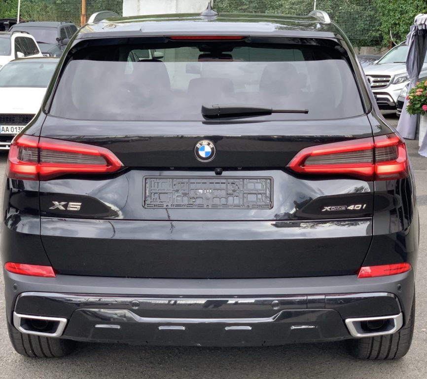 BMW X5 2019