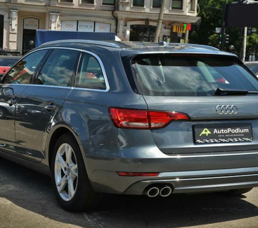 Audi A4 2015