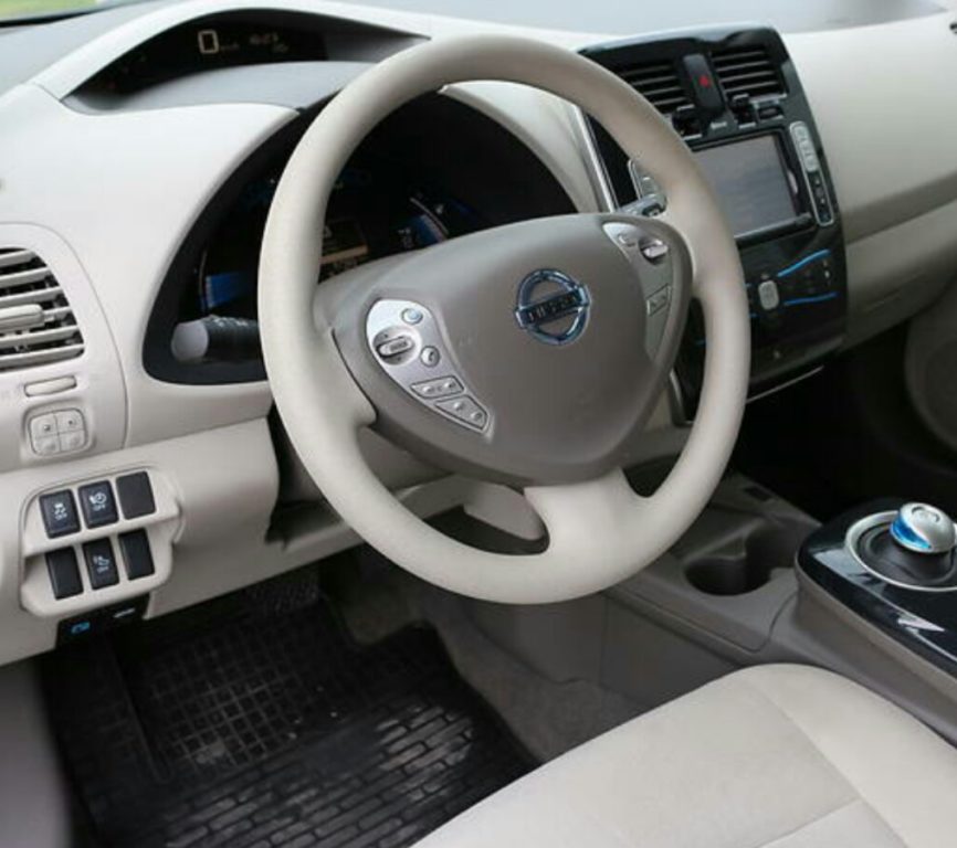 Nissan Leaf 2013