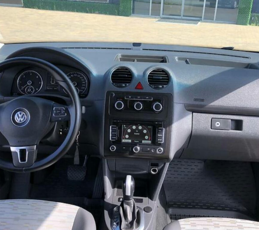 Volkswagen Caddy пасс. 2012