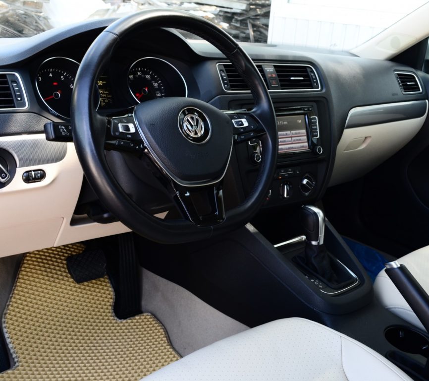 Volkswagen Jetta 2015