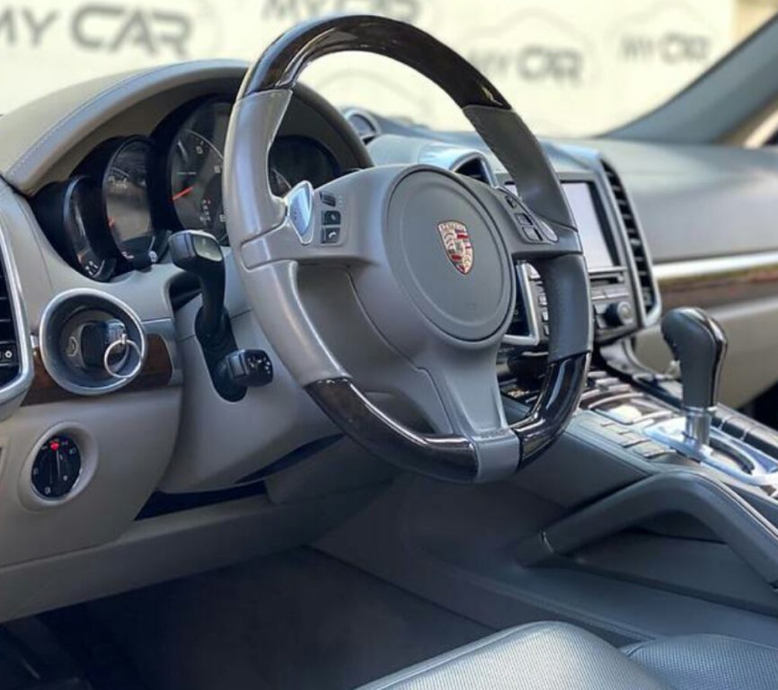 Porsche Cayenne 2013