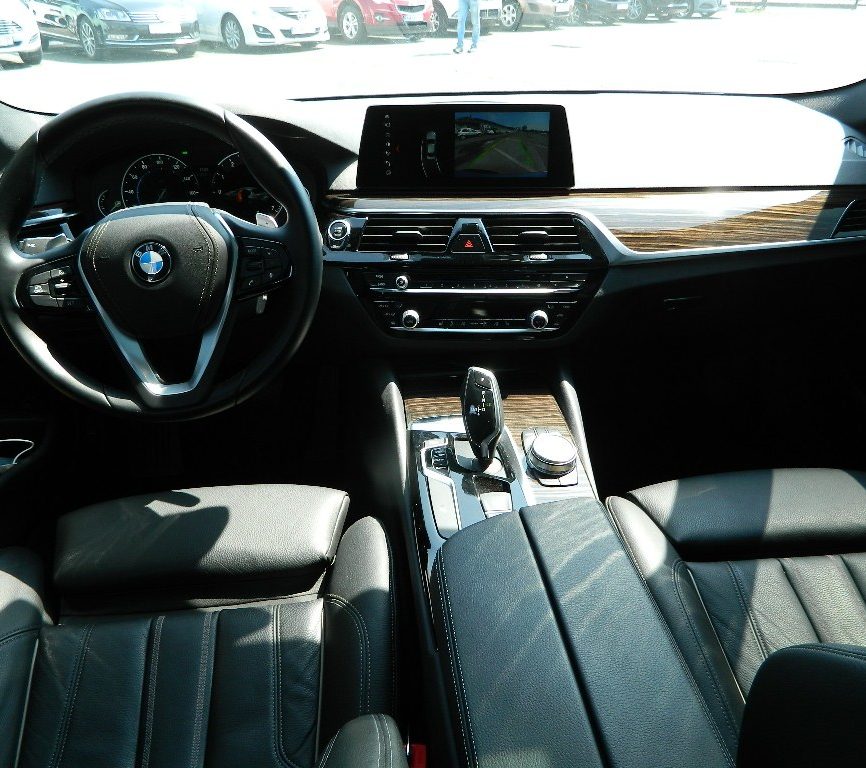 BMW 530 2018