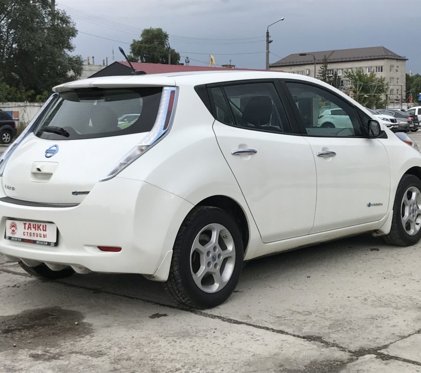 Nissan Leaf 2014