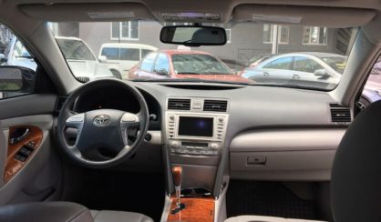 Toyota Camry 2010