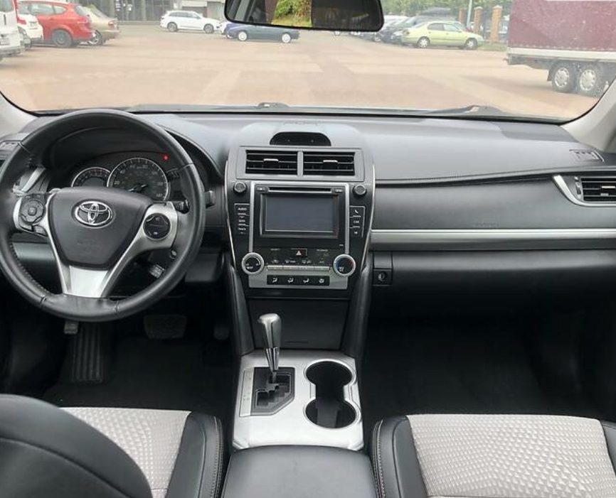 Toyota Camry 2013