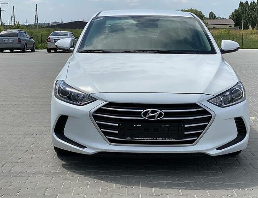 Hyundai Elantra 2017