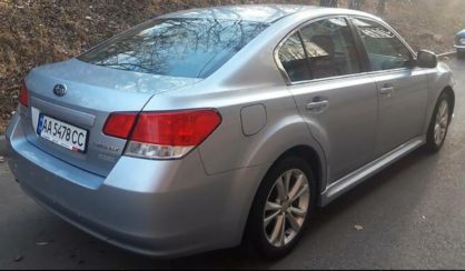 Subaru Legacy 2013