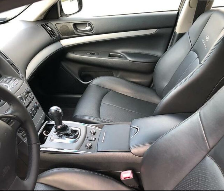 Infiniti G25 2012