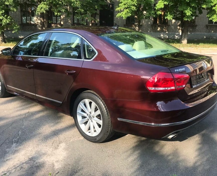 Volkswagen Passat B7 2012