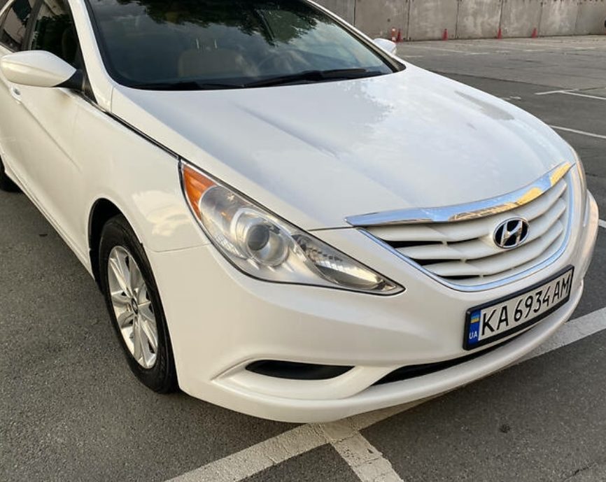 Hyundai Sonata 2012