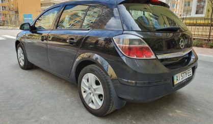 Opel Astra 2013