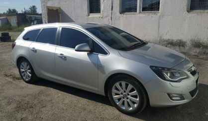 Opel Astra 2012