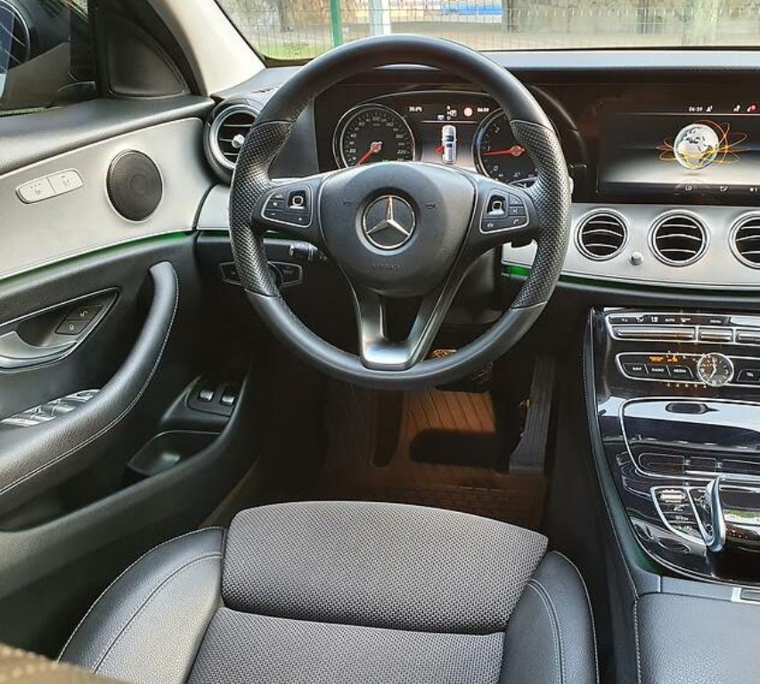 Mercedes-Benz E 220 2017