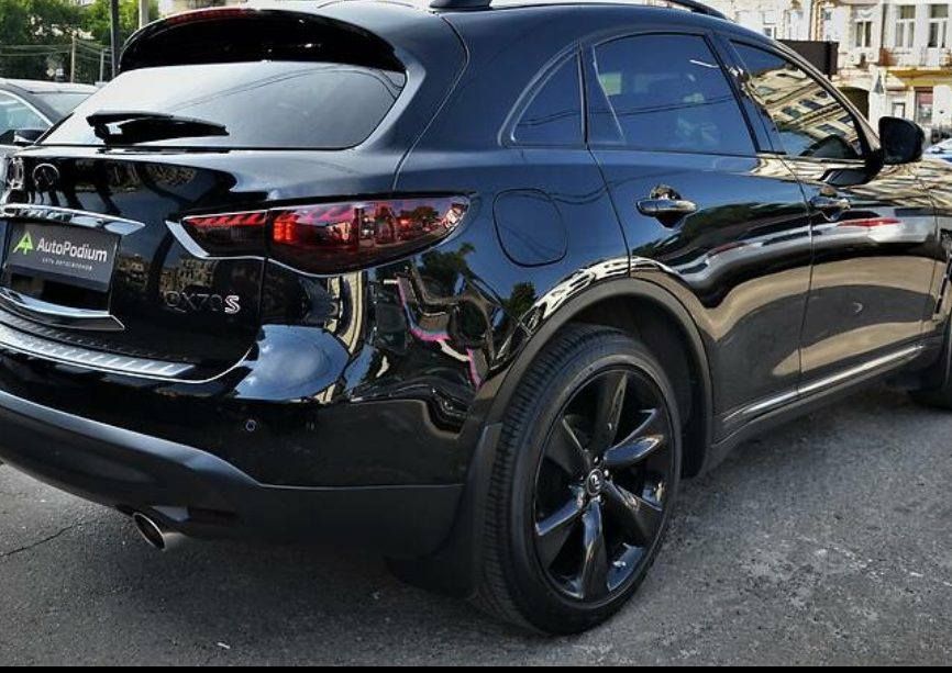 Infiniti QX70 2017