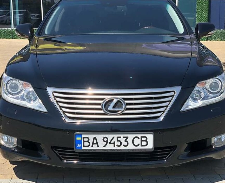 Lexus LS 460 2010