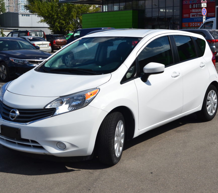 Nissan Versa 2016