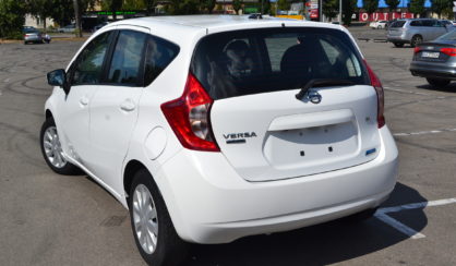 Nissan Versa 2016