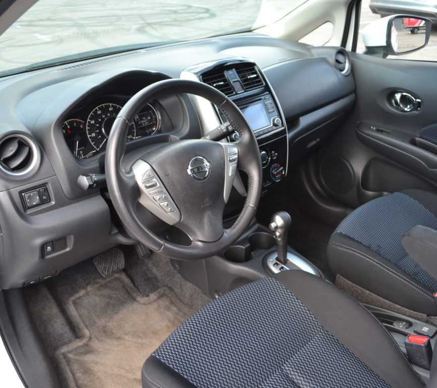 Nissan Versa 2016