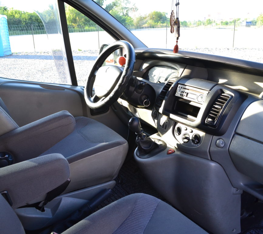 Renault Trafic пасс. 2006